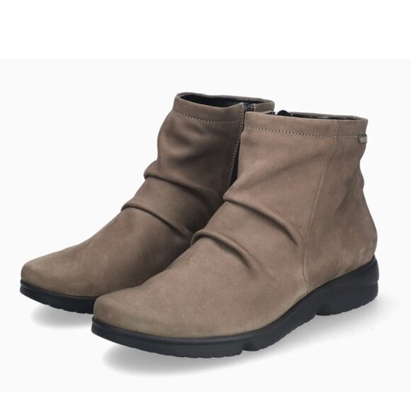 Mephisto Rezia Women's Ankle Boot - Picture 2 of 8